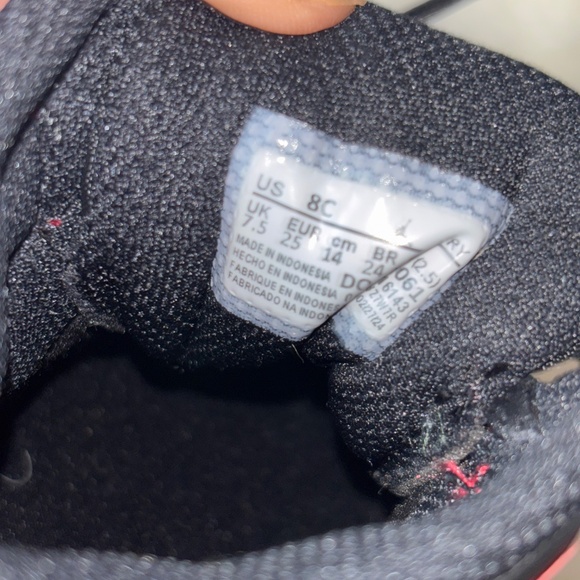 Toddler Jordans - Picture 4 of 4